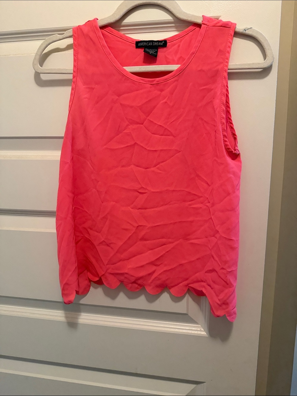 American Dream Neon Pink Sleeveless Scallop-Hem Tank